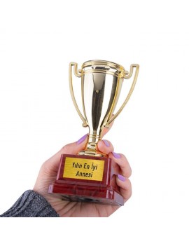 Şampiyon Kupası | 14 cm | Parlak Altın Renkli ve Kaliteli